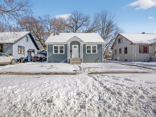 516 Cutler Street, Waterloo, IA 50703