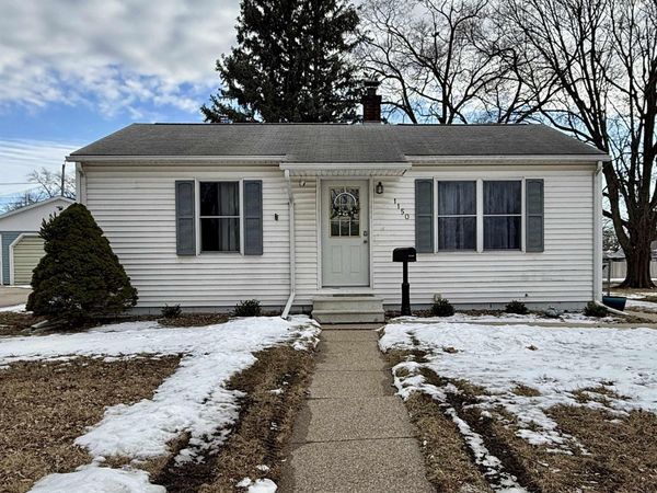 1150 Easton Avenue, Waterloo, IA 50702