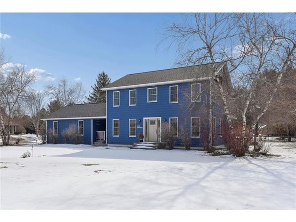 532 Woodland Lane, New Richmond, WI 54017