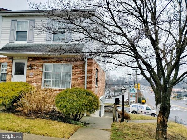 610 S CEDAR LANE, UPPER DARBY, PA 19082