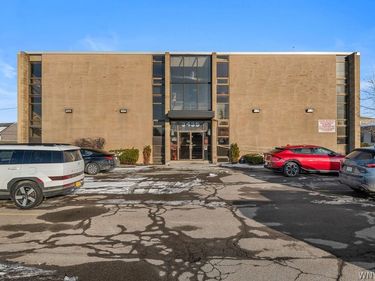 3435 Harlem Road, Buffalo, NY 14225