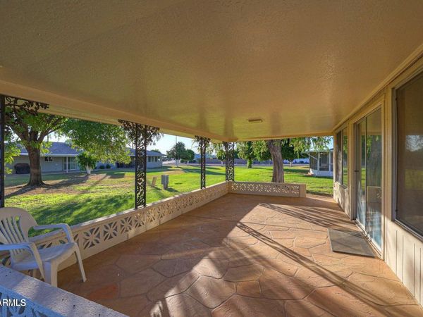 10639 W ROUNDELAY Circle, Sun City, AZ 85351