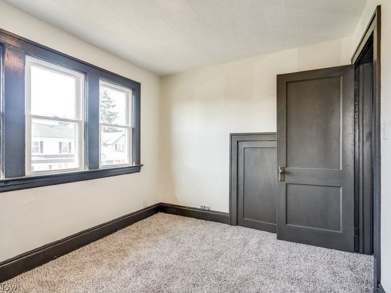 4915 E 111th Street, Garfield Heights, OH 44125 Photo 17