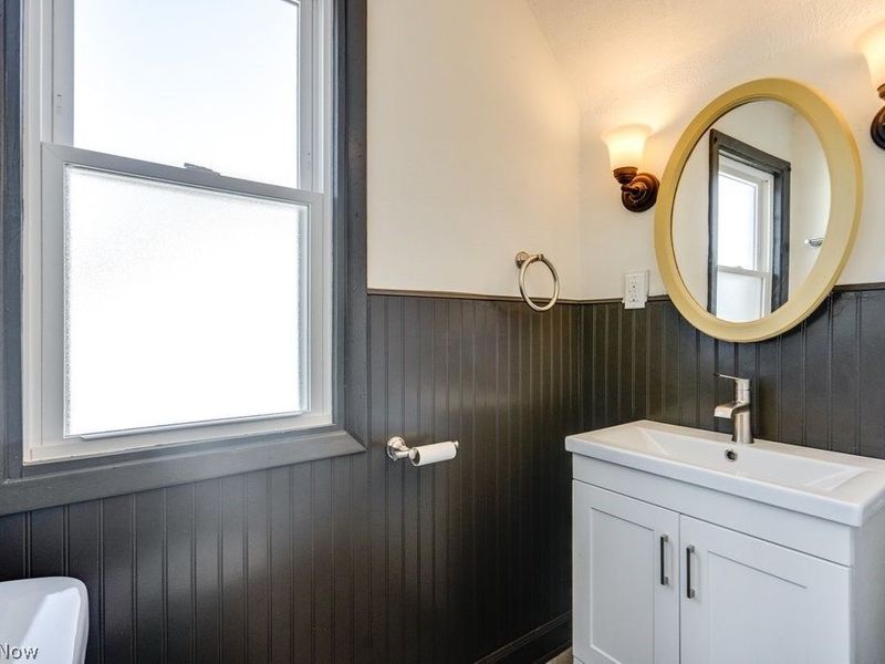 4915 E 111th Street, Garfield Heights, OH 44125 Photo 18