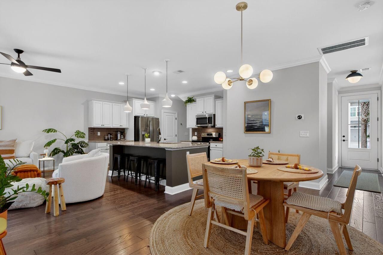 2111 Oyster Reef Lane Photo 7