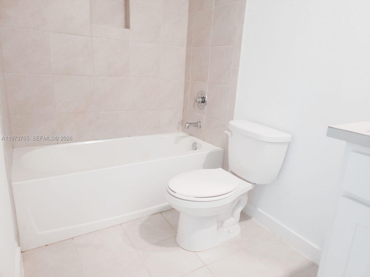 1363 NW 208th Ter, Miami Gardens, FL 33169 Photo