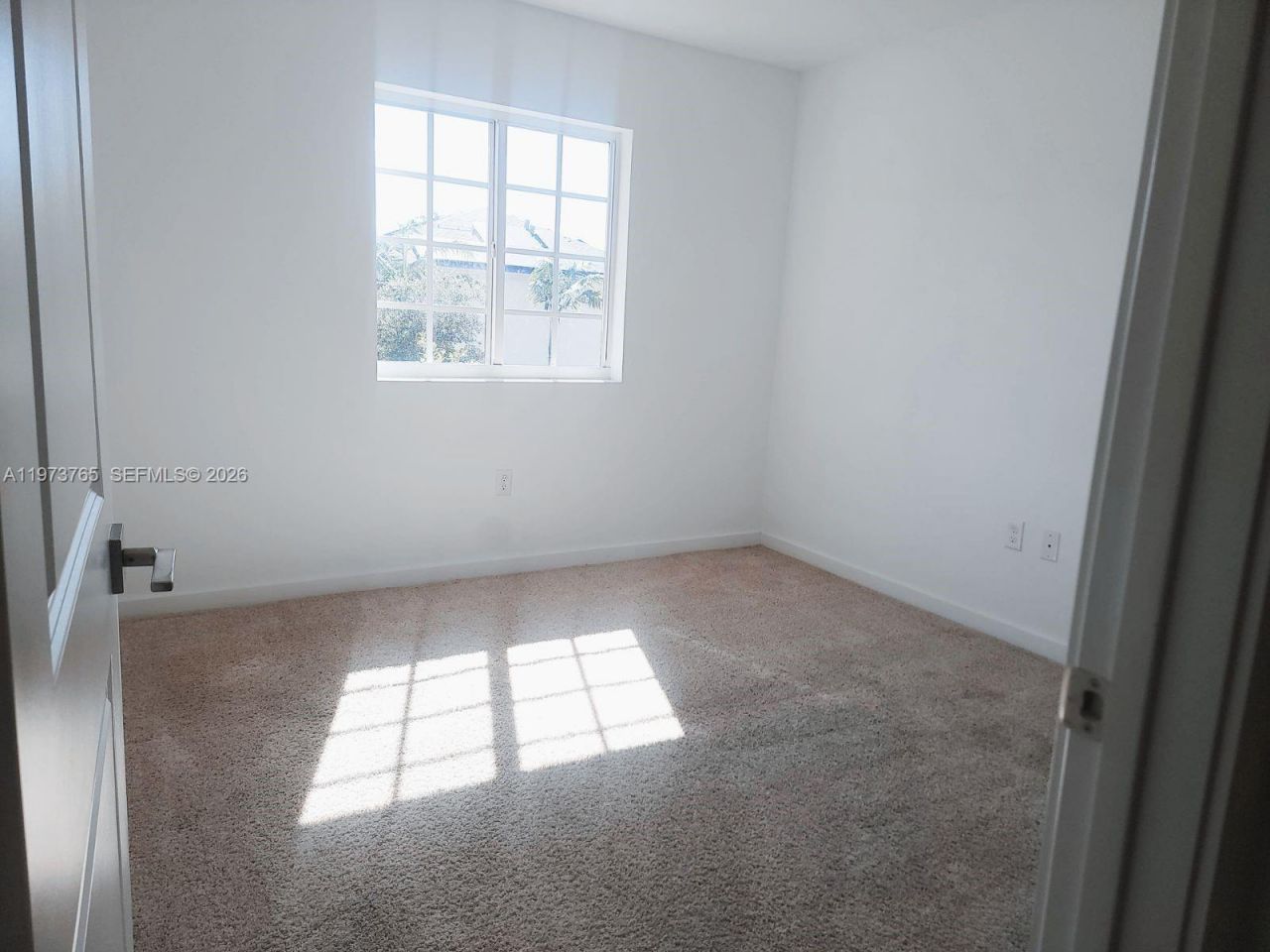 1363 NW 208th Ter, Miami Gardens, FL 33169 Photo