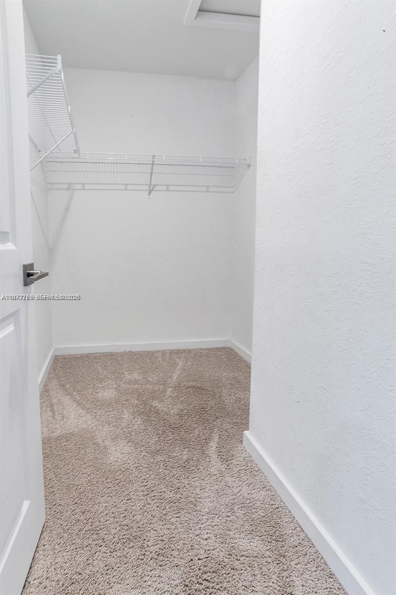 1363 NW 208th Ter, Miami Gardens, FL 33169 Photo