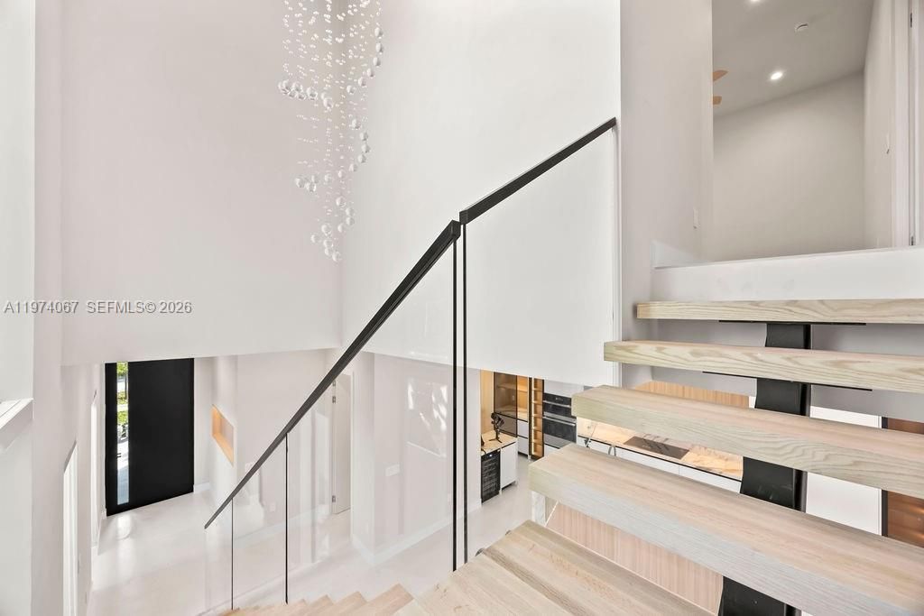 1135 NE 11th Ave , Fort Lauderdale, FL 33304 Photo