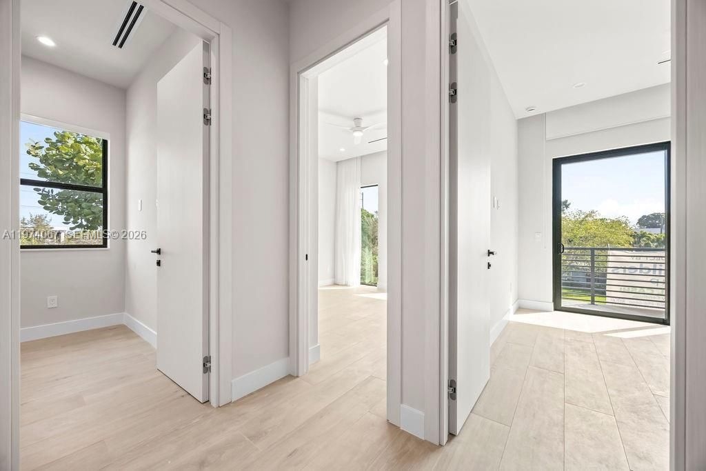 1135 NE 11th Ave , Fort Lauderdale, FL 33304 Photo