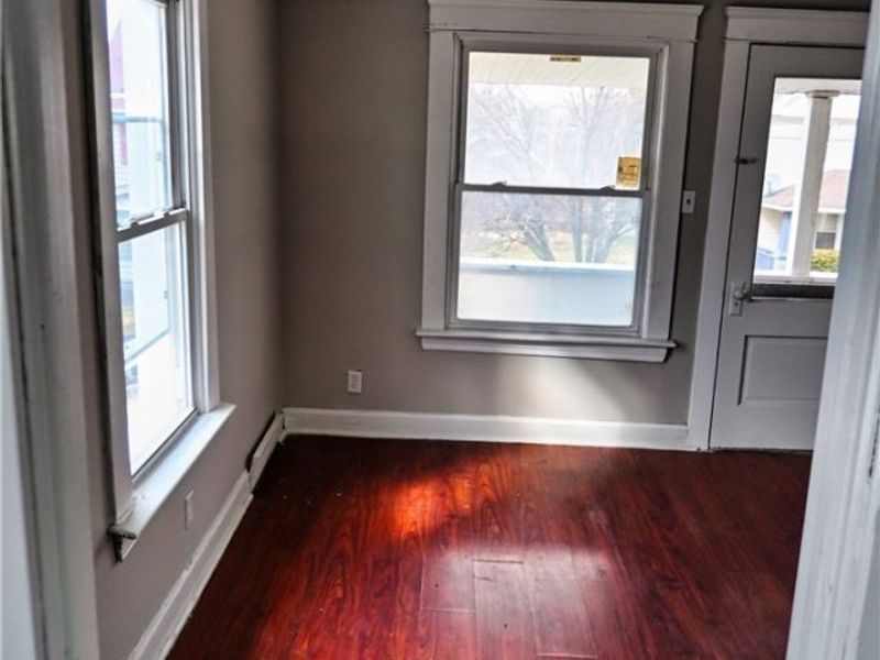 7626 Connecticut Avenue, Cleveland, OH 44105 Photo 16