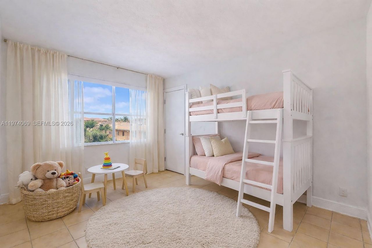 13715 Kendale Lakes Cir, Unit PH-A10, Miami, FL 33183 Photo