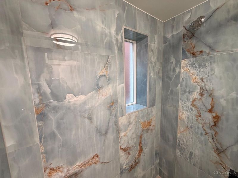 1589 Summit Road, Cincinnati, OH 45237 Photo 10