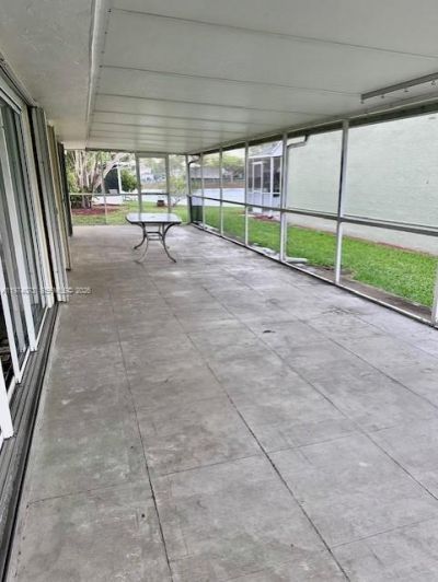 705 SE 25th Ln , Homestead, FL 33033 Photo