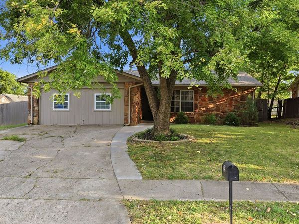 125 W Austin Street, Broken Arrow, OK 74011