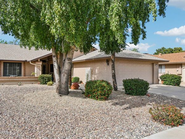 13730 W GREENVIEW Drive, Sun City West, AZ 85375