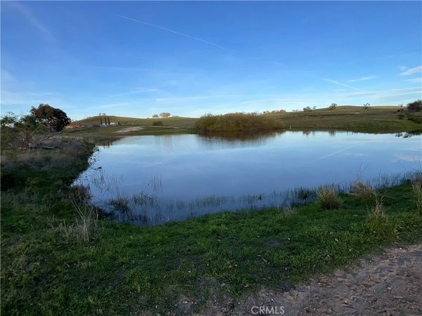 76671 Hesperia, Bradley, CA 93426