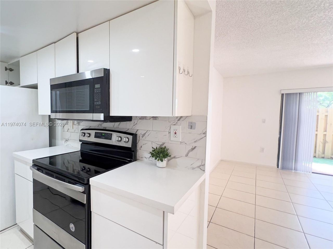 8911 SW 123rd Ct, Unit 101, Miami, FL 33186 Photo