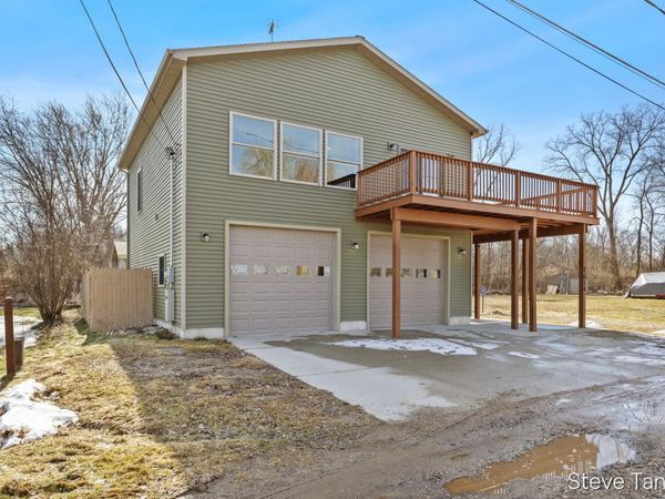 1034 Thompson Street SW, Stanton, MI 48888
