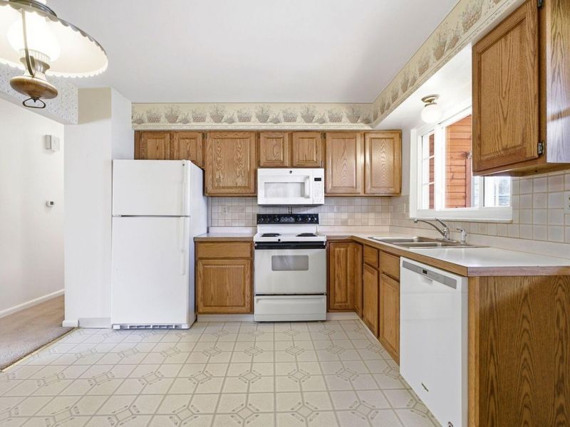 936 Havendale Drive, Columbus, OH 43220 Photo 13