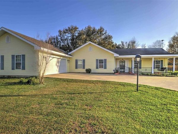 2206 Greenlawn St Street, Lake Charles, LA 70607