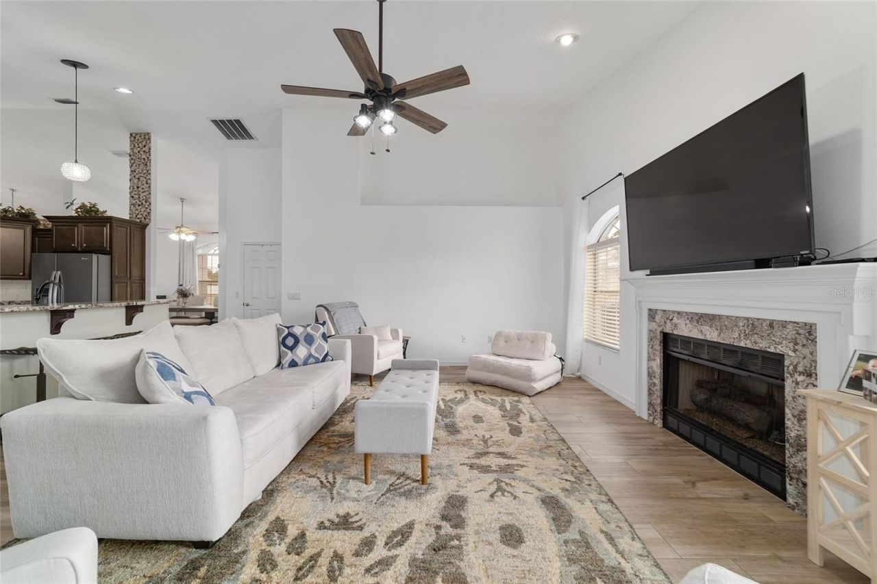 5970 NE 57th Loop, Silver Springs, FL 34488 Photo