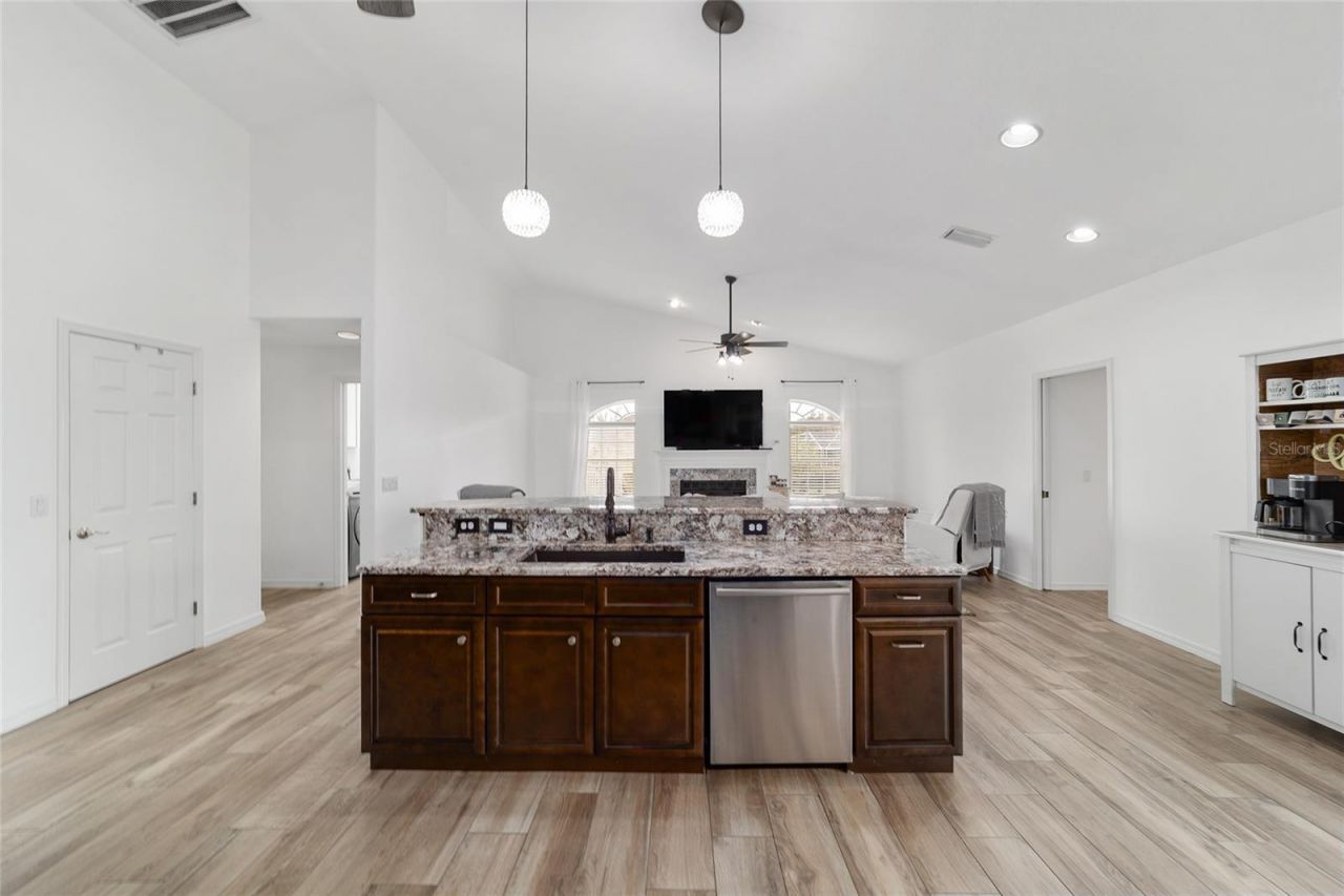 5970 NE 57th Loop, Silver Springs, FL 34488 Photo