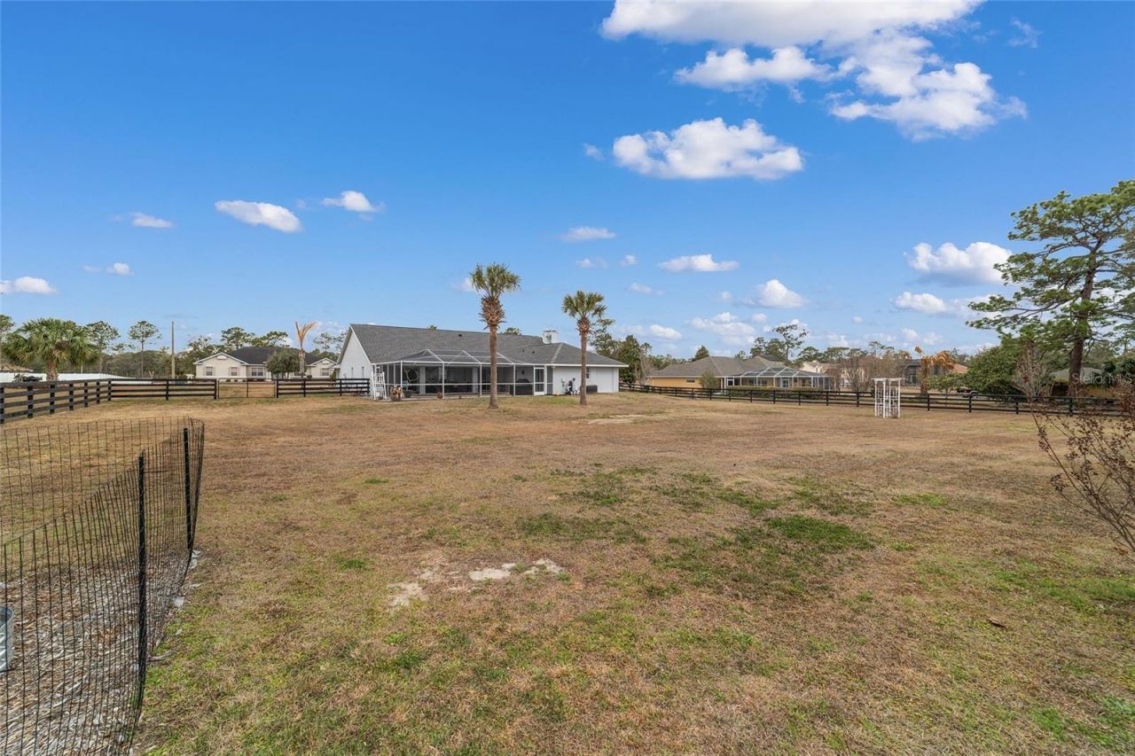 5970 NE 57th Loop, Silver Springs, FL 34488 Photo