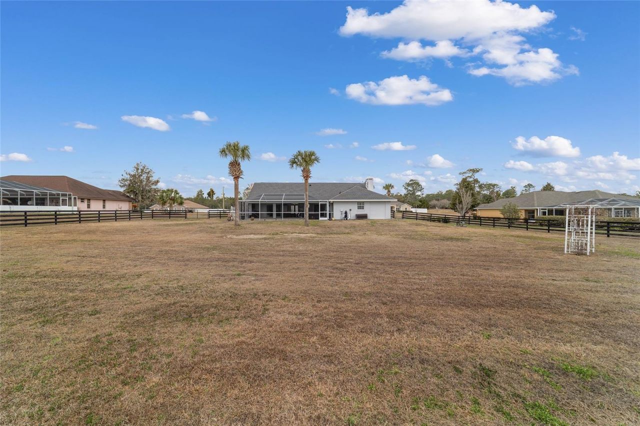 5970 NE 57th Loop, Silver Springs, FL 34488 Photo