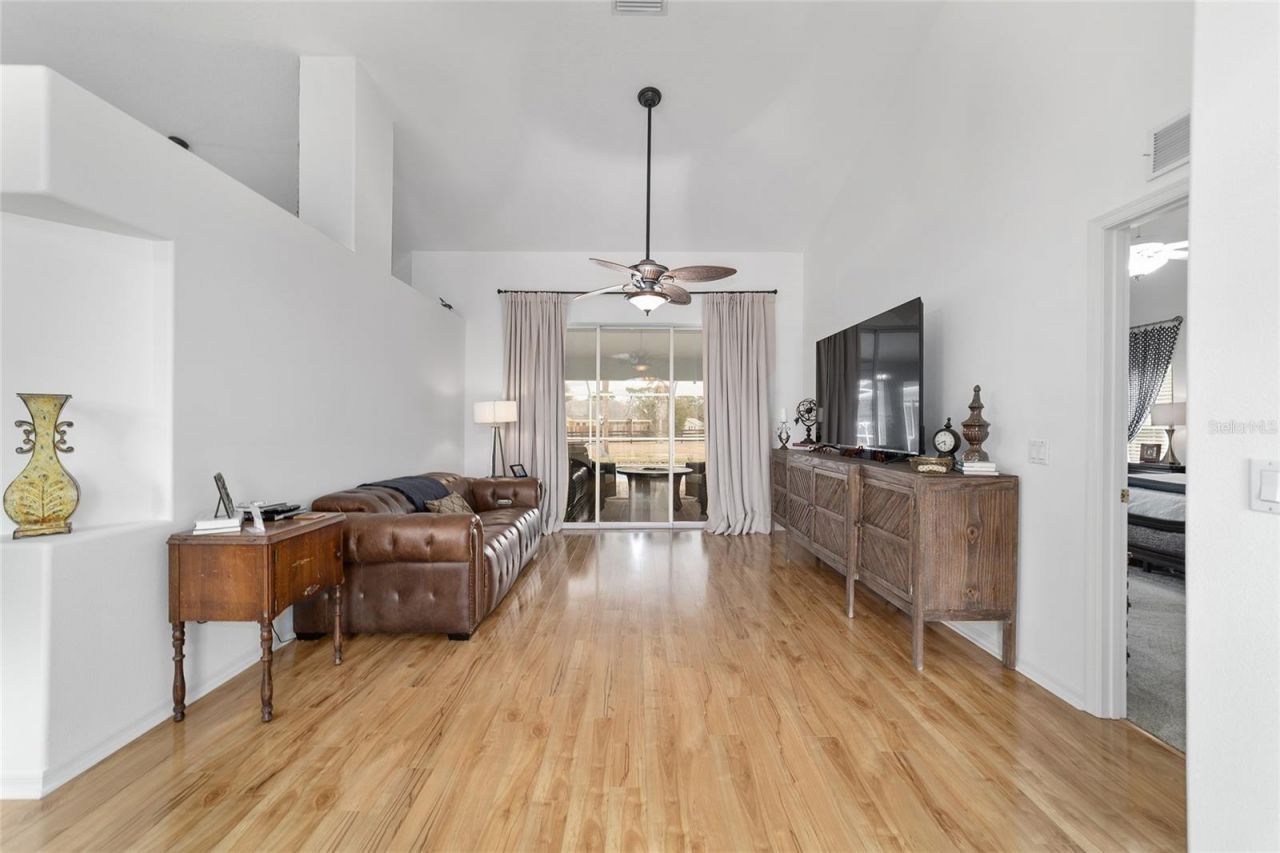 5970 NE 57th Loop, Silver Springs, FL 34488 Photo