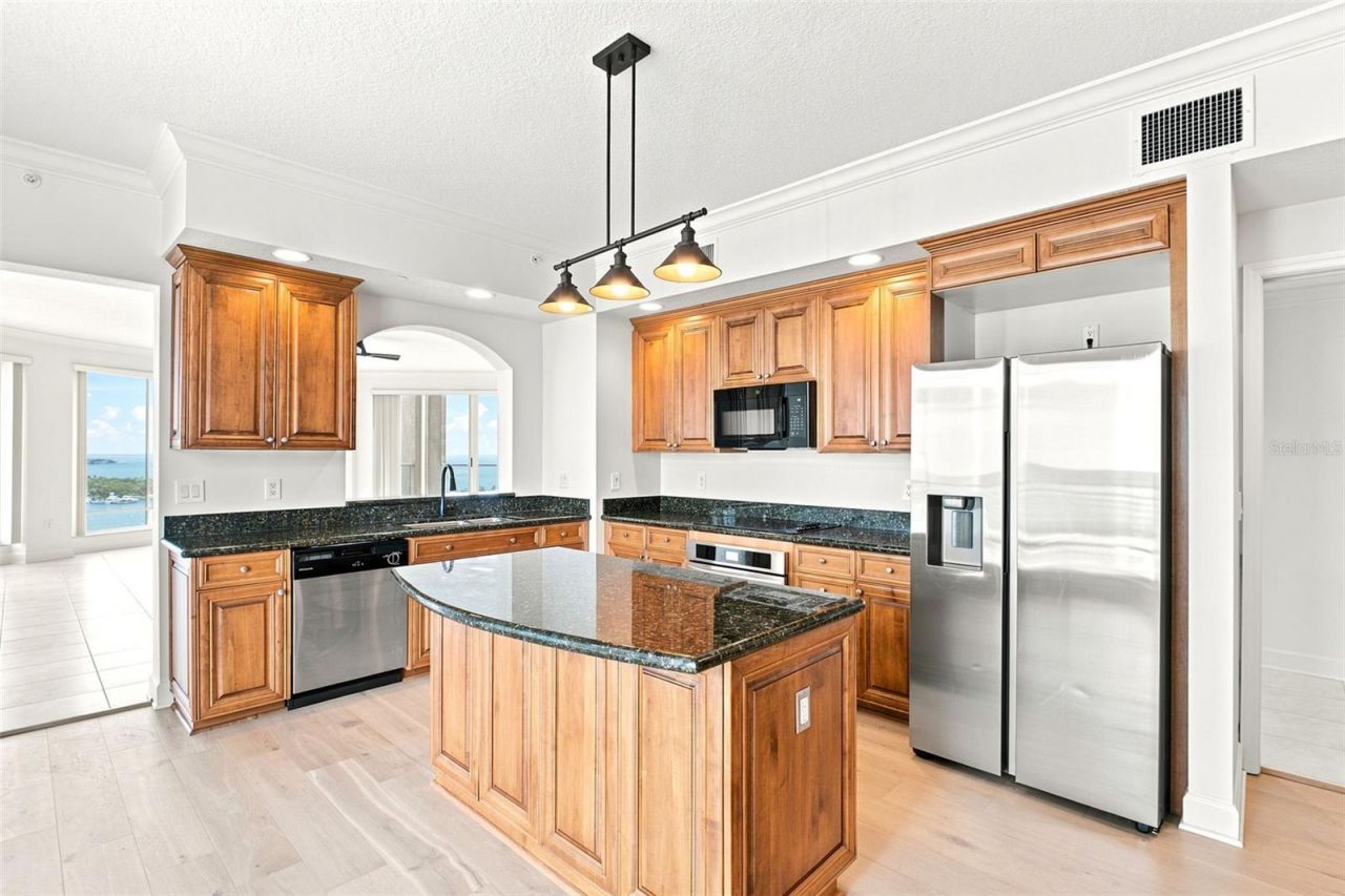 100 Beach Drive Ne, Unit 1501, Saint Petersburg, FL 33701 Photo