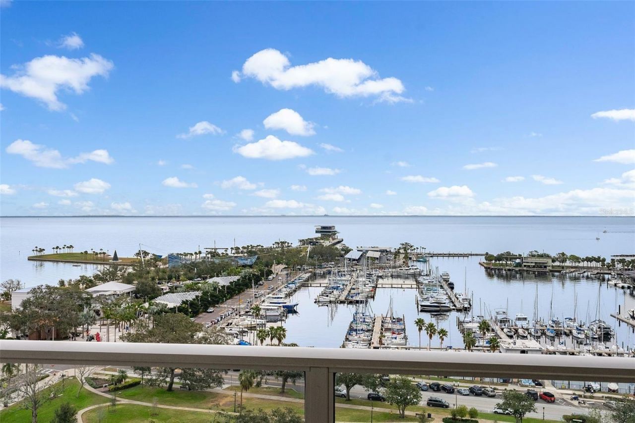 100 Beach Drive Ne, Unit 1501, Saint Petersburg, FL 33701 Photo
