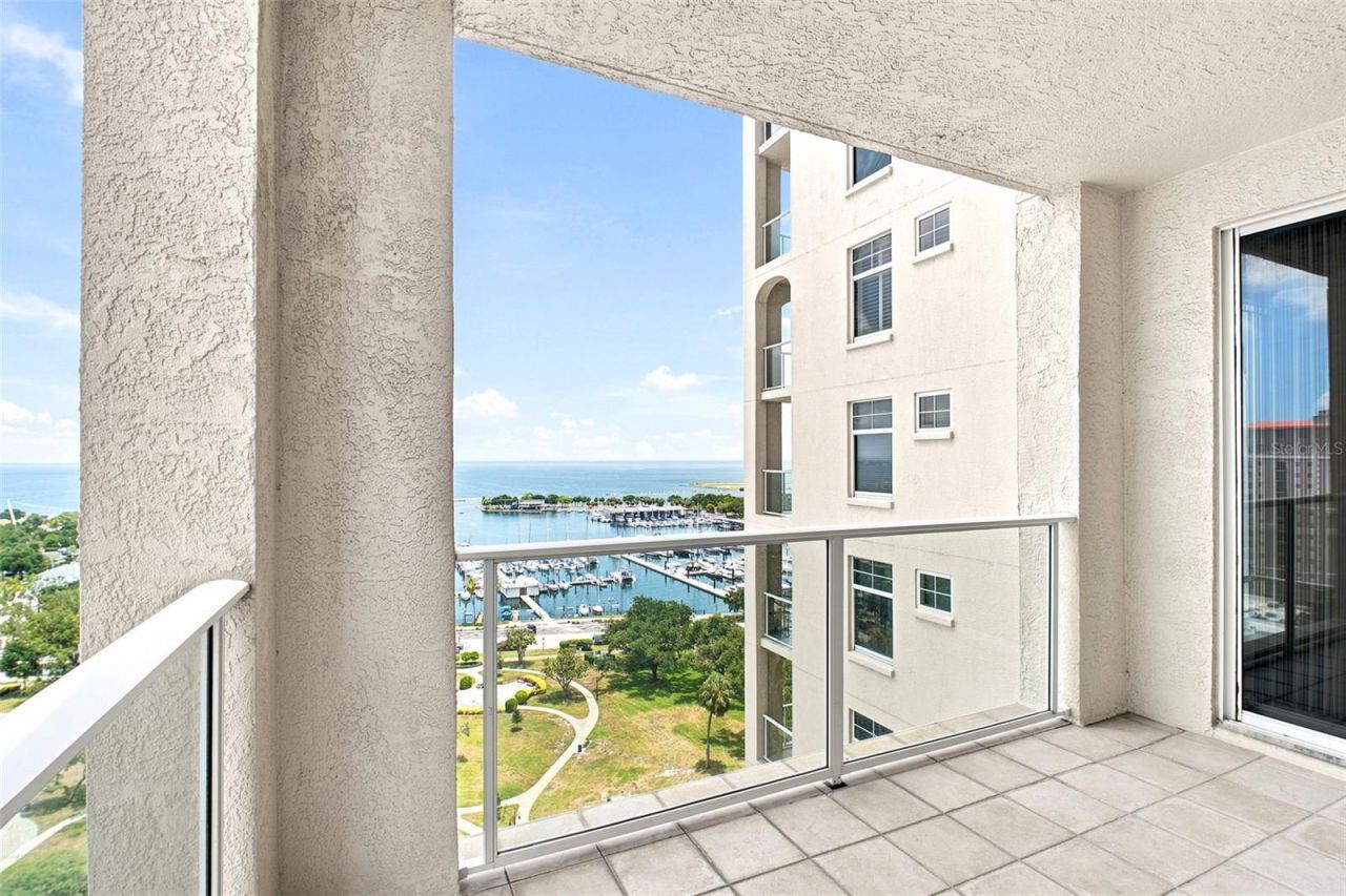 100 Beach Drive Ne, Unit 1501, Saint Petersburg, FL 33701 Photo