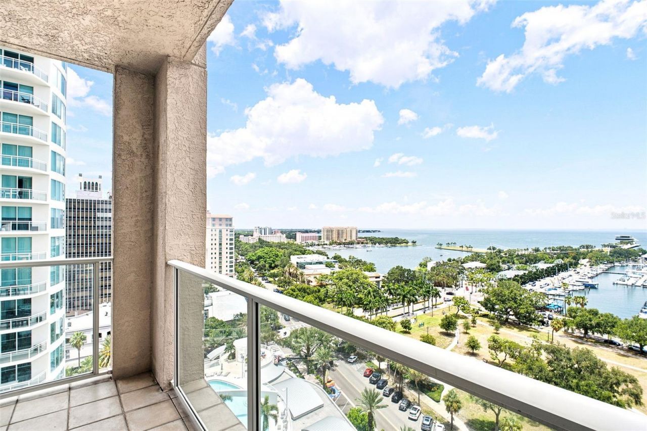 100 Beach Drive Ne, Unit 1501, Saint Petersburg, FL 33701 Photo