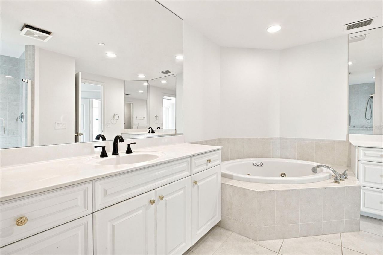 100 Beach Drive Ne, Unit 1501, Saint Petersburg, FL 33701 Photo