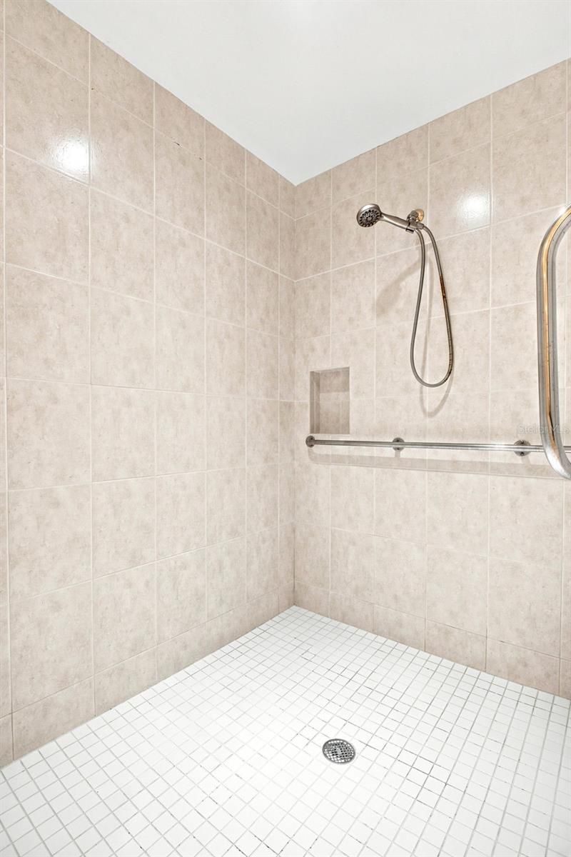 100 Beach Drive Ne, Unit 1501, Saint Petersburg, FL 33701 Photo