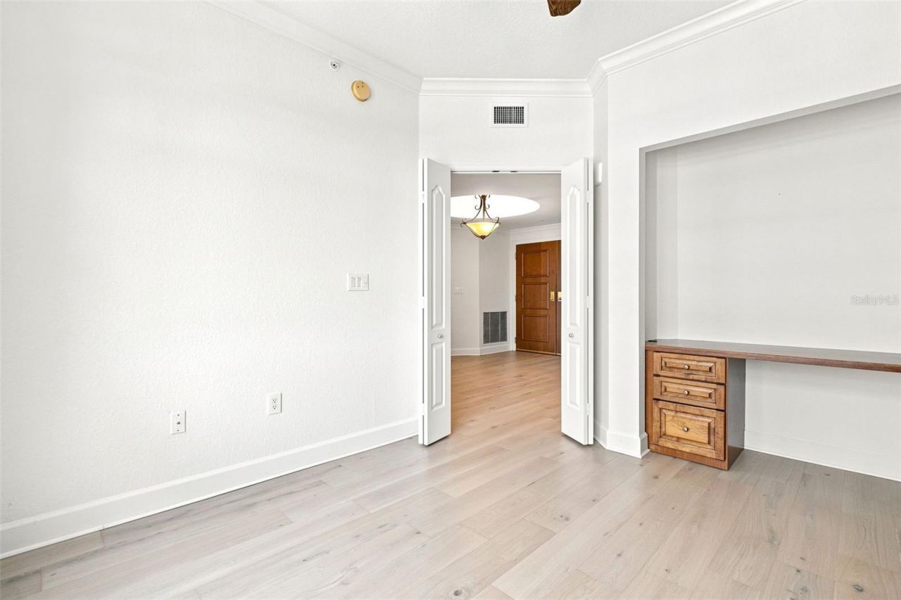 100 Beach Drive Ne, Unit 1501, Saint Petersburg, FL 33701 Photo