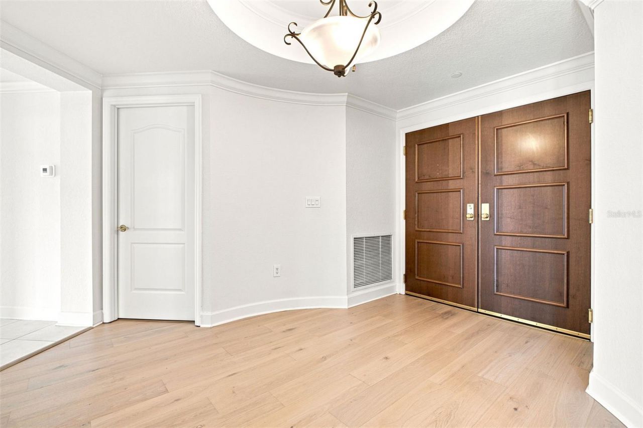 100 Beach Drive Ne, Unit 1501, Saint Petersburg, FL 33701 Photo