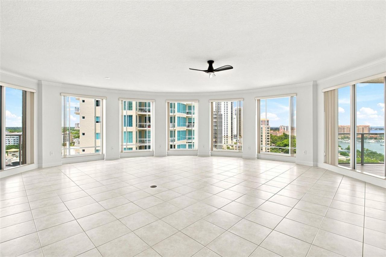 100 Beach Drive Ne, Unit 1501, Saint Petersburg, FL 33701 Photo