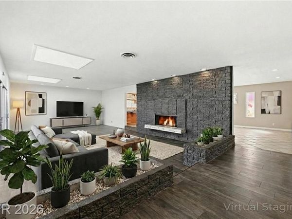 1812 Cochran Street, Las Vegas, NV 89104