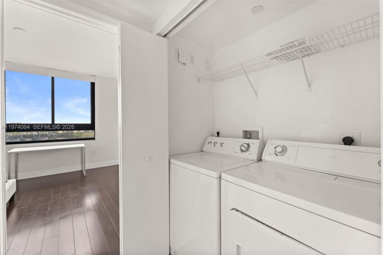 1330 West Ave , Unit 1614, Miami Beach, FL 33139 Photo