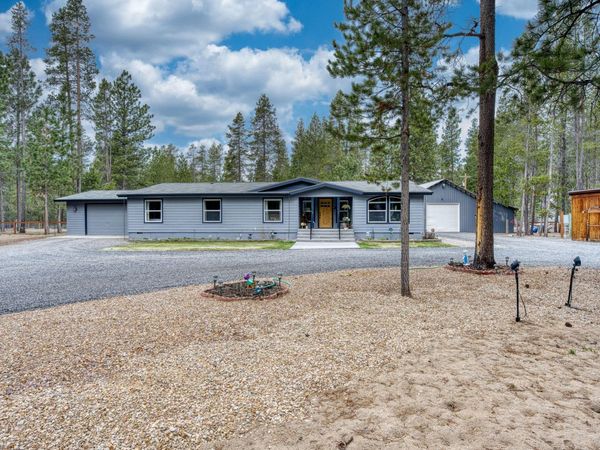 53315 Holiday Drive, La Pine, OR 97739