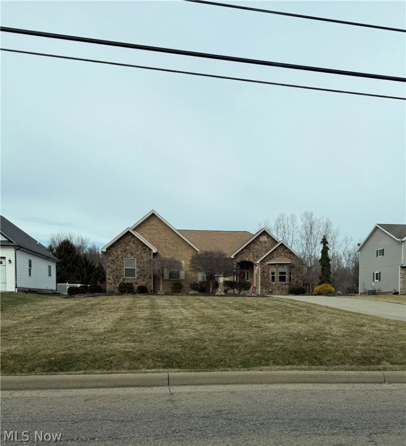 1846 Hankins Road Ne, Massillon, OH 44646 Main Photo