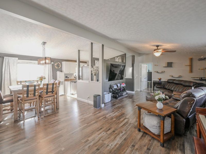 1792 Nugget Court, Beavercreek, OH 45432 Photo 4