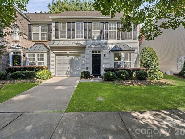 152 Cypress Landing Drive, Mooresville, NC 28117