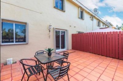 7125 NW 173rd Dr, Unit 2405, Hialeah, FL 33015 Photo