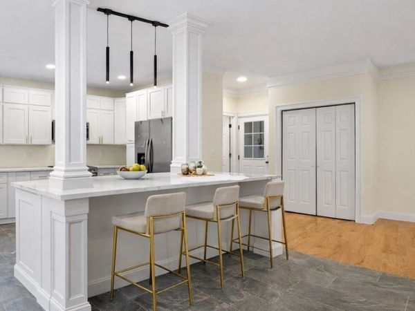 12 Beale Street, Worcester, MA 01606