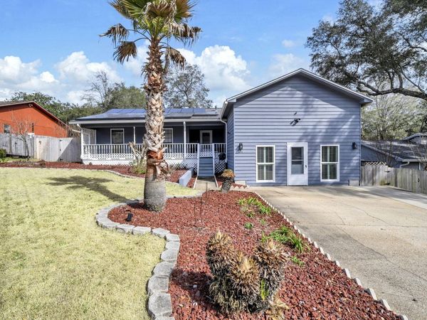 504 Miller Lane, Niceville, FL 32578