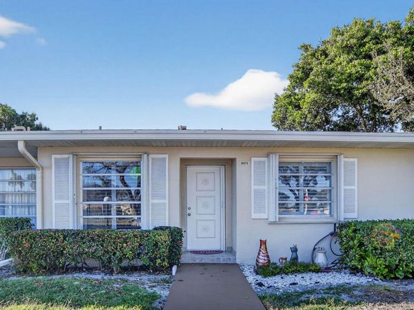 8871 Warwick Drive, Boca Raton, FL 33433