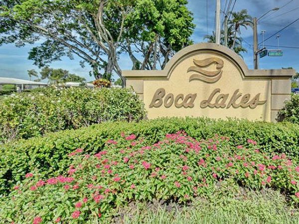 8871 Warwick Drive, Boca Raton, FL 33433
